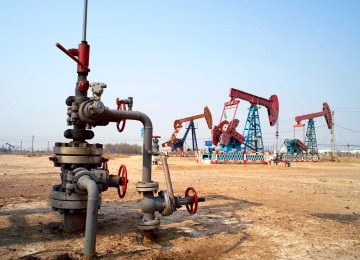 IOOC Oil Output Reaches Record High
