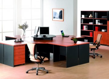 Office Furniture Industry Keeps Flag Flying