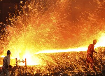 Steel Industry Growth Faces Systemic Challenges 