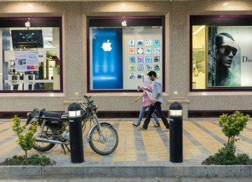 9 Iranian Firms Authorized to Sell Apple Products