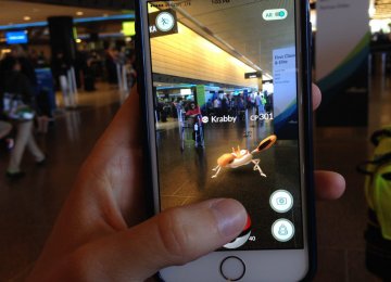 US Airline Warns Against Playing Pokemon Go in Airports