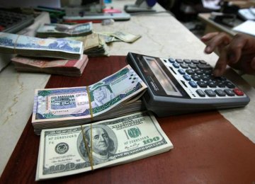 Saudi Committed to USD Peg