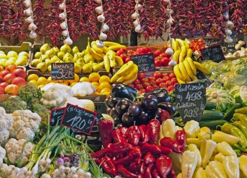 Hungary CPI Drops Further