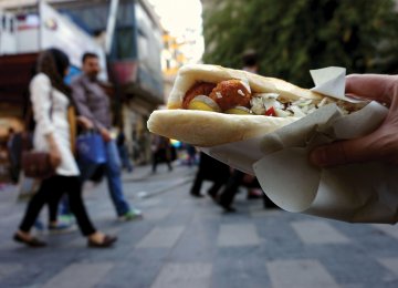 About 20,000 fast food establishments are operating in Iran, predominately in Tehran.