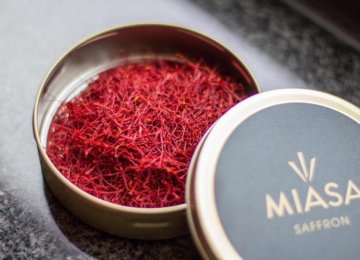 Miasa delivers large quantities of high quality saffron to industrial users.