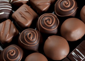 Per capita chocolate consumption in Iran is 2 kilograms per year, which is much less than the European average of 10 to 11 kilograms.