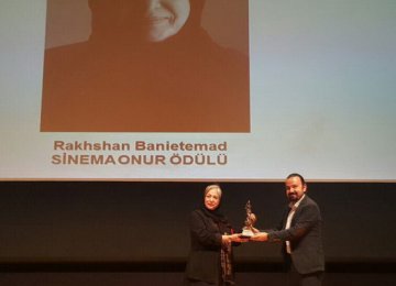Banietemad Honored in Istanbul