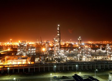 Karoon Petrochemical Company is the first producer of isocyanates in the Middle East.