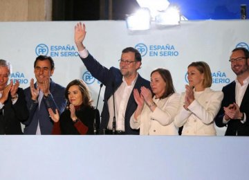 Spanish Vote Points to  Fraught Coalition Talks