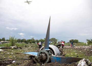 Antonov-12 Crash Kills 41 