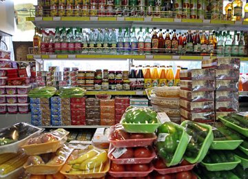 Why Grocery Stores Outnumber Any Other Shop in Tehran