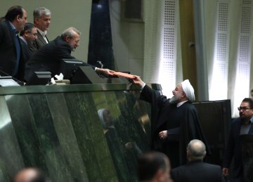 Iran Gov&#039;t Submits $38 Billion Budget Bill to Parliament