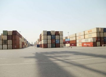 Iran Industries Ministry Narrows Down List of Banned Imports 