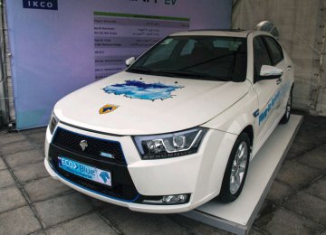 Iran Khodro Unveils Hybrid Electric Vehicle