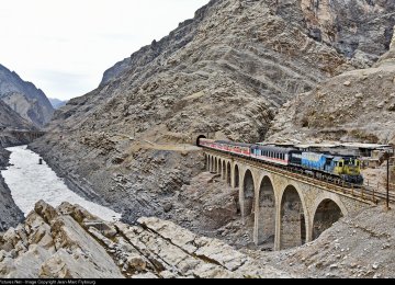 Trans-Iranian Railroad in Line for Global Status 