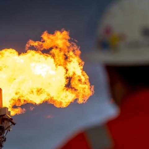 Major Flare Gas Recovery Program Launched in SW Iran