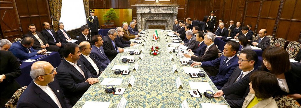 Iran, Japan Parliamentarians Meet in Tokyo