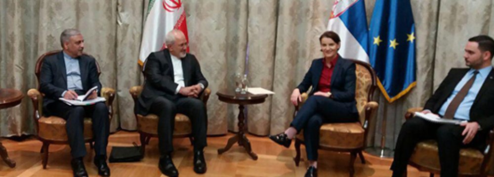 Zarif, Top Serbian Officials Discuss Ties