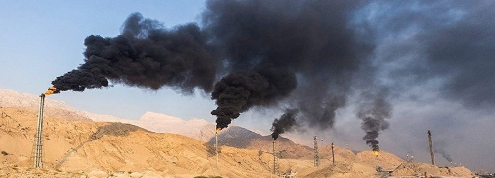Gas, Petrochem Plants Polluting Asalouyeh Air, Water Resources 