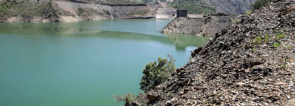 Water From Azad Dam to Reach Sanandaj Soon