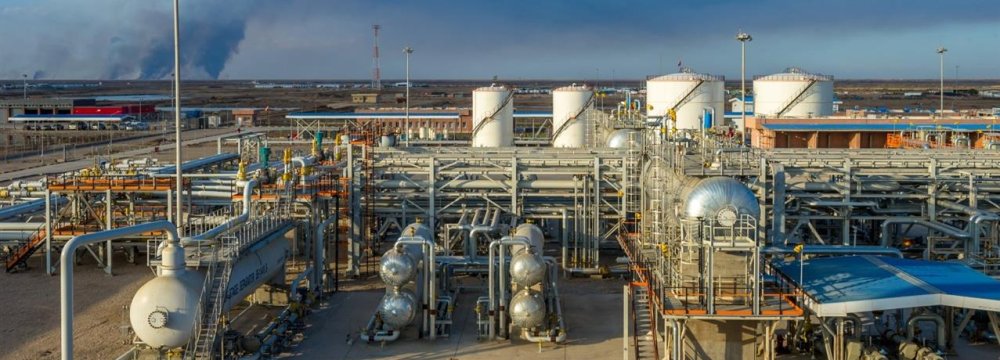 S. Azadegan Oil Output Rises