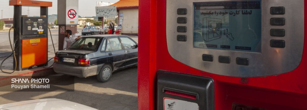 Proposal Seeks to Replace Fuel Cards With Bank Cards