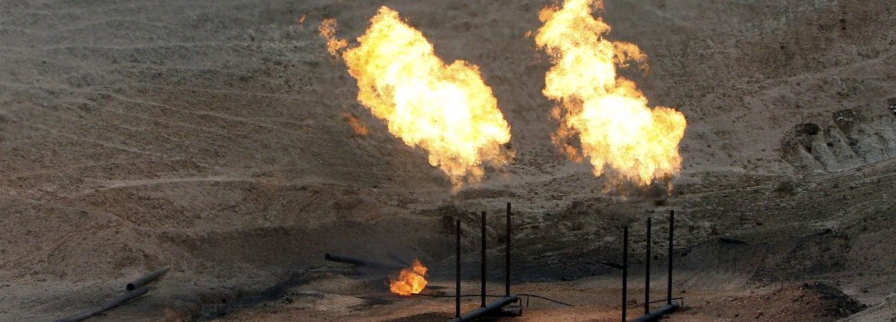 Iran: Focus on Private Firms to Expand Oil Exploration and Production 