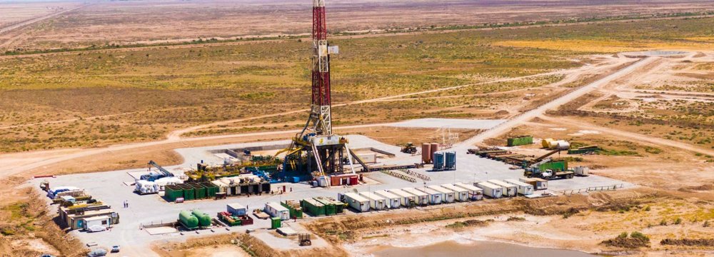 Jofeir, Sepehr Oilfields to Produce 35,000 Barrels in November