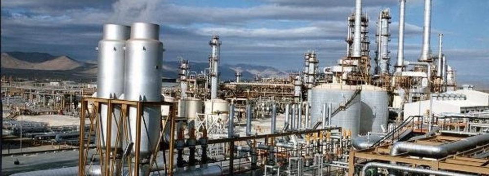 Gas Export Revenues Rise Threefold in Four Months 