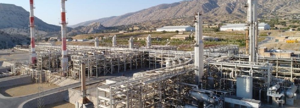 Ilam Gas Refinery Output Increases in 2 Months YoY