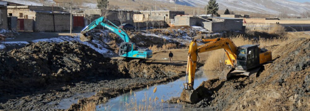 8,000 Km of Kerman Rivers in Critical Conditions