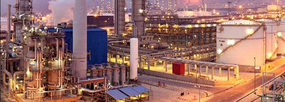 Petrofarhang Seeks to Raise Methanol Output, Create Value Added