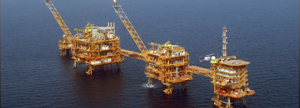 Iranian Offshore Oil Company Raises Output by 20,000 bpd