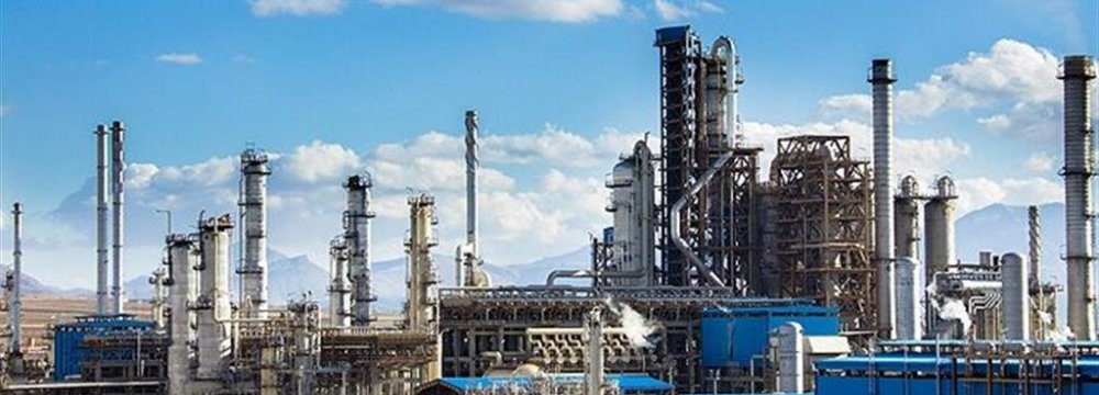 Iran Petrochem Revenues to Reach $21.5 Billion by March 2022