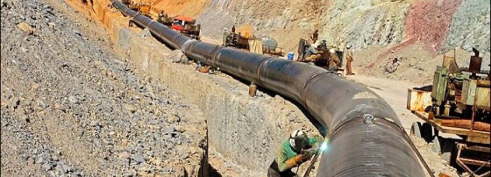 Goureh-Jask Oil Pipeline Project in Final Phase