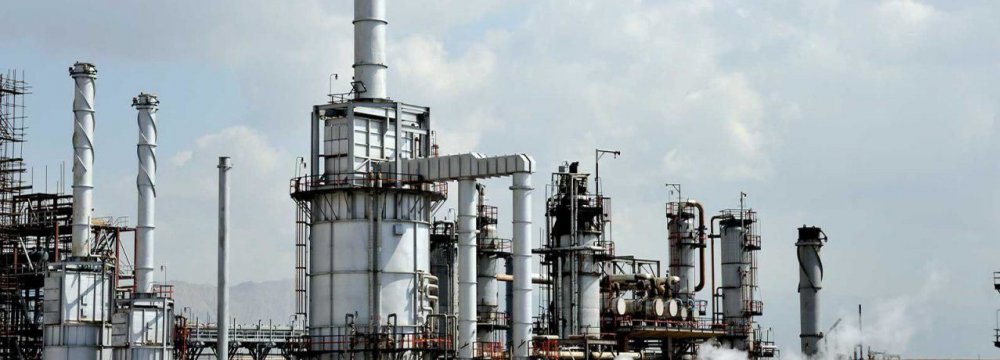 Bandar Abbas Refinery Adding Value to Output
