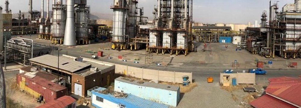 Tehran Oil Refinery Expands Wastewater Infrastructure 