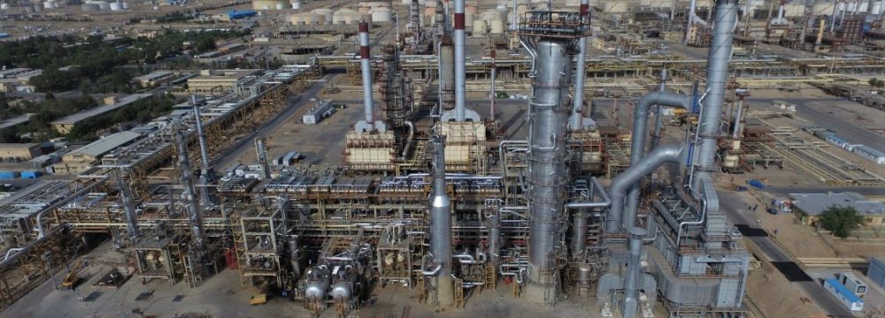 Isfahan Refinery Expanding Euro-5 Diesel Production