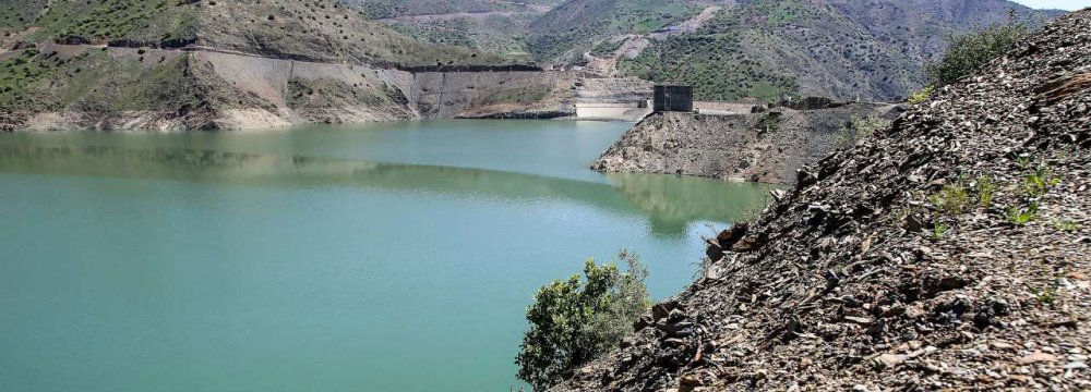 Sanandaj Water Project to Come on Stream by August End 