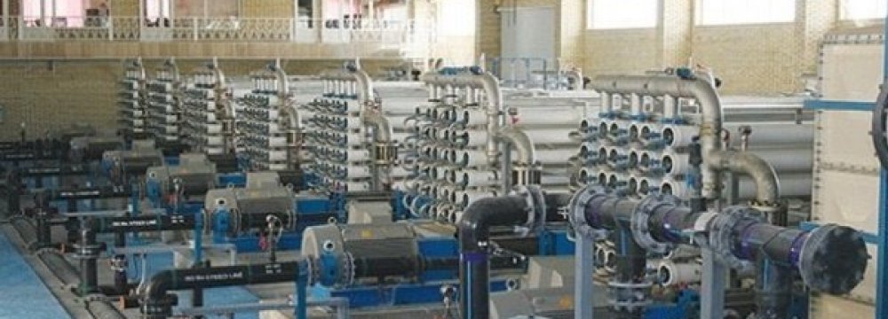 Iran Launches Water Desalination Unit in Hormozgan