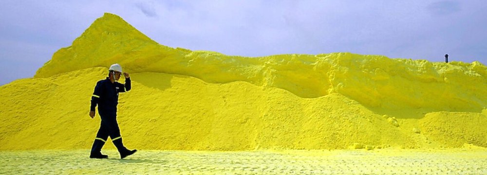 Monthly Sulfur Production Tops 50,000 Tons in Sarakhs 