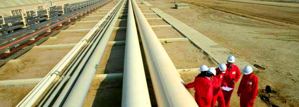 Iran, Azerbaijan Agree to Increase Gas Swap Volume 