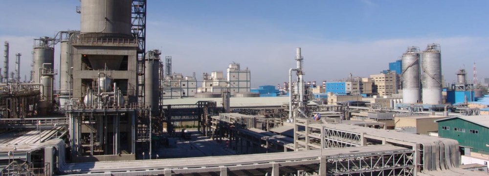 Tondgouyan Petrochem Plant Sets PET Production Record