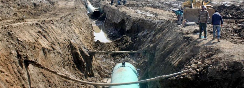 Project to Supply Oman Sea Desalinated Water to Sistan-Baluchestan Underway