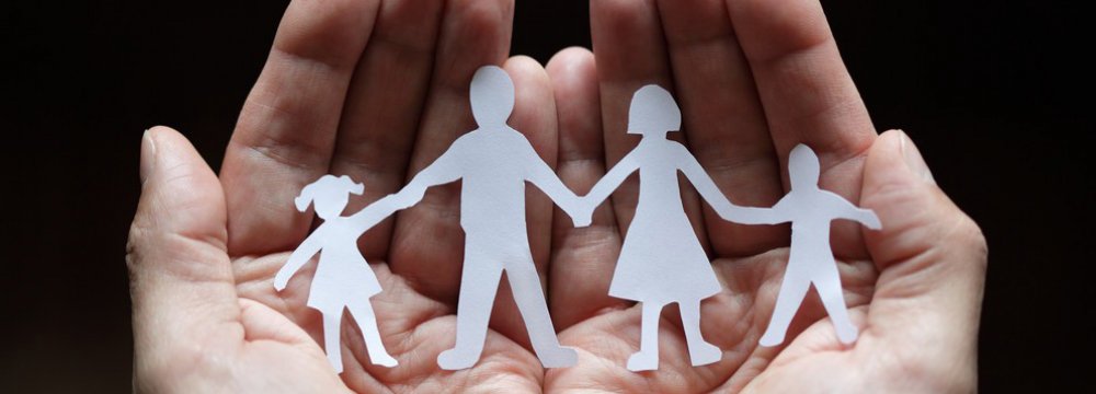 Single Parent Households Rise by 19 Percent