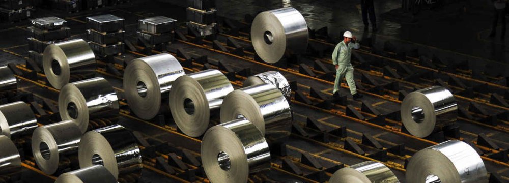Strong Growth in Steel Exports Despite Decline in Production