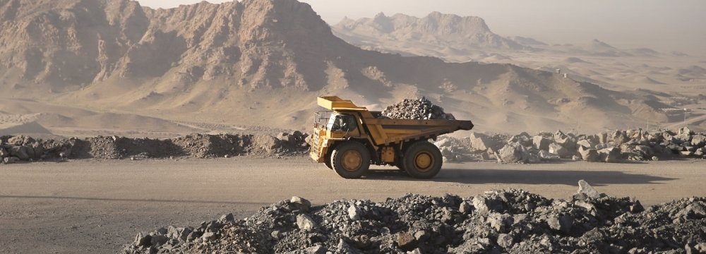 Iran-Oman Mineral Trade Tops $790 Million in FY 2022-23