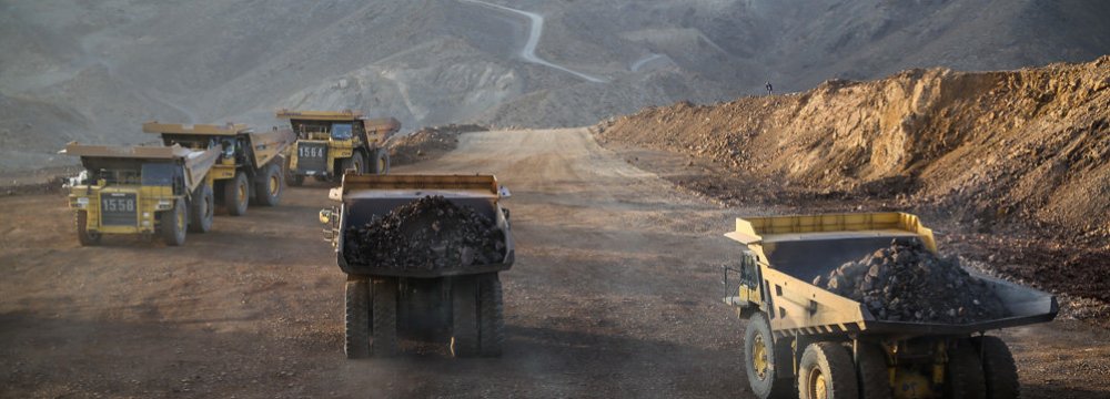 Major TSE-Listed Mining Firms' Sales Rise 55% to $1.9 Billion