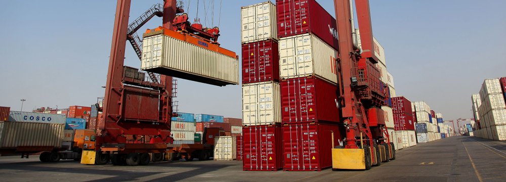 Iran's Foreign Trade Tops $60 Billion