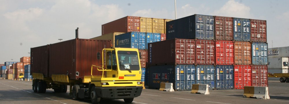 Iran's Non-Oil Trade Surplus Hit $1.2b 